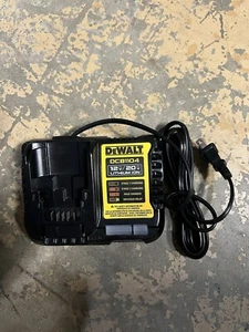 NEW DEWALT 12V/20V MAX Li-Ion 4 Amp Battery Charger #DCB1104 (OPEN STOCK) - Picture 1 of 2
