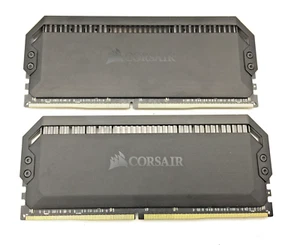 Corsair Dominator Platinum RGB 32GB (2 x 16GB) DDR4-3600 CMT32GX4M2D3600C18 - Bild 1 von 5