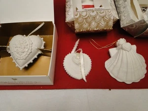 3 Margaret Furlong Herz Thema Ornamente, 3", 2,25" & 2", in orig. Kartons, Exc. - Bild 1 von 8