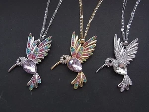 Collar cadena larga con colgante colibrí pedrería plata u oro - Imagen 1 de 9