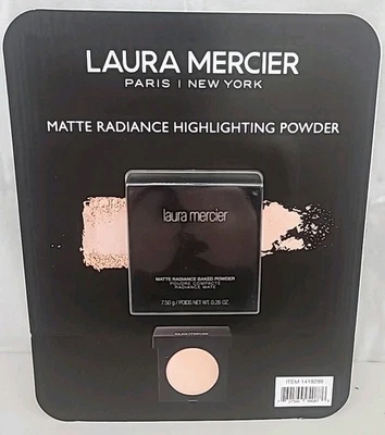 LAURA MERCIER Matte Radiance Highlighting Powder ~HIGHLIGHT 01 ~ 7.50g/ 0.26 oz - Image 1 of 2