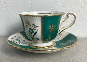 Royal Chelsea Teacup Saucer Set Bone China England Green Gold Floral Vintage - Picture 1 of 5
