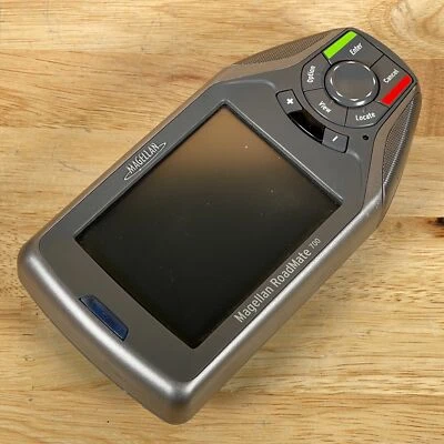 Magellan Roadmate 700 Gray Wireless 3" LCD Touchscreen GPS Navigator For Parts - Image 1 of 4