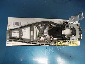 Genuine VW Transporter T5 Front Left Handle Mounting Bar 7H0837885C 7E0837885C - Picture 1 of 2