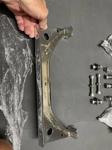 Getriebehalterung VW Käfer Neu Voll Verchromt - Bild 1 von 4