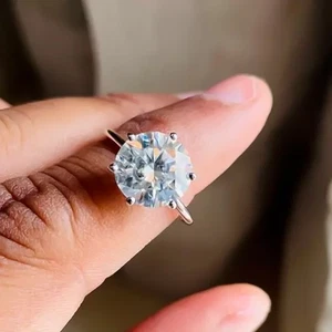 Certified 5 Ct. Round Cut Solitaire Diamond Solitaire Ring In 14k White Gold - Picture 1 of 4