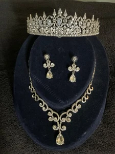 Luxury Crown Bridal Silver Tone Set Rhinestone Tiara Necklace Earrings Wedding - Picture 1 of 19