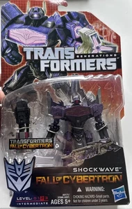SHOCKWAVE Transformers Generations Fall of Cybertron Deluxe Decepticon 2011 -NEW - Picture 1 of 15