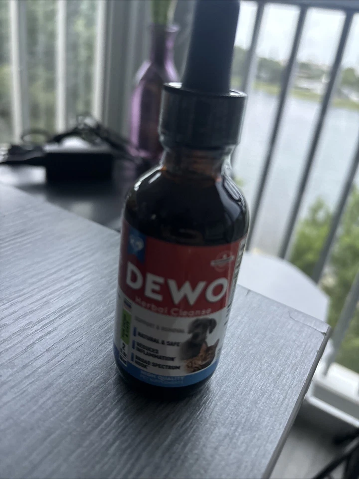 Cats & Dogs Liquid Herbal Medicine & Natural Broad Spectrum Hook - Image 1 of 1