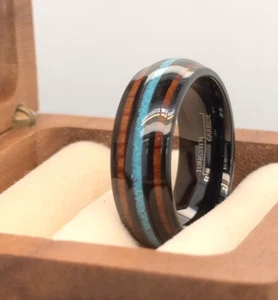 Fede Nuziale Uomo Koa Anello in Legno di Tungsteno con Fede Intarsiata Turchese - Foto 1 di 7