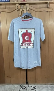 Neue Wrangler Ohio State Buckeyes mit einer Gitarre Größe Large  - Bild 1 von 1