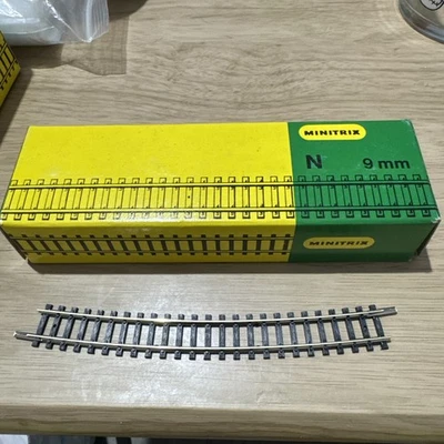 TRIX /MINITRIX `N GAUGE` #14928/4928 x10 in box R6 15 degrees - Image 1 of 4