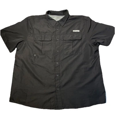 Realtree Men's XXL Black Short Sleeve Fishing Shirt Vented In Back Button-Up - Image 1 of 4