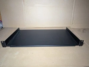 Étagère d'armoire pour serveur montée en rack 1U 10" de profondeur - Photo 1/4