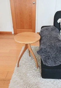 folm.shop's Three Legged Shaker Style Oak Table, Low. - Picture 1 of 9