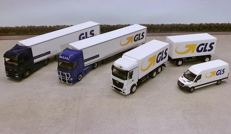 Mercedes Actros + Sprinter GLS - 1:87 - Immagine 1 di 1