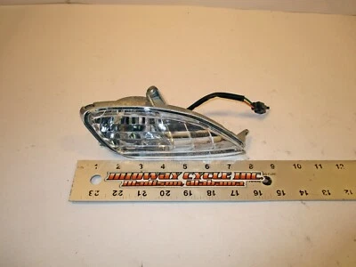 SYM JET EURO X SCOOTER FRONT RIGHT TURN SIGNAL WINKER BLINKER 33400-T6R-900 lm - Image 1 of 4