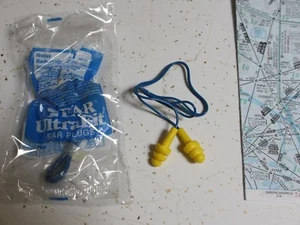 Corded EAR PLUGS earplugs 21 decibel decible pilot NEW US SELLER Buy one or more - Picture 1 of 2