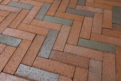 Pflasterklinker Rotblaubunt 21,6x7x5,2cm Klinkerpflaster Pflaster-Klinker Sopo - Bild 1 von 2