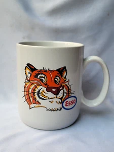 VINTAGE OLD ADVERTISING PORCELAIN TIGER ESSO COFEEE TEA JUG USA COLLECTIBLE 1940 - Picture 1 of 15