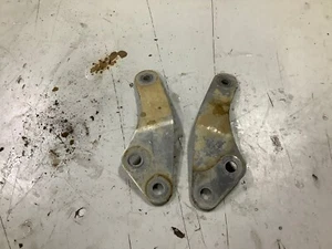 2009 09 KAWASAKI KFX 450R KFX450R UPPER RADIATOR MOUNTS BRACKETS - Bild 1 von 1