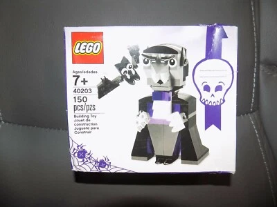LEGO 40203 2016 Halloween Vampire And Bat Set NEW  - Image 1 of 3