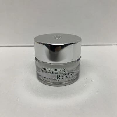 Revive Crema Hidratante Renovadora Retexturizante Nocturna Tamaño de Viaje .17oz / 5ml Foto 1 de 3