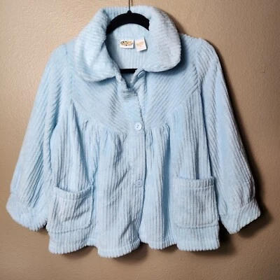 Collections Etc VTG Baby Blue Fuzzy 3/4 Sleeve Peter Pan Jacket w/Pockets-Size M - Image 1 of 4