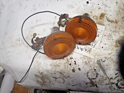 Señales de giro delanteras Yamaha RD 350 1974 2 ciclos indicadores delanteros Foto 1 de 4