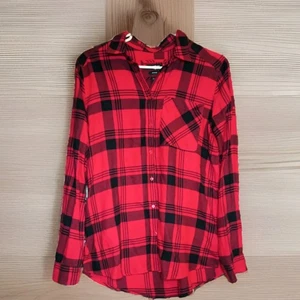 Express Womens Flannel Portofino Boyfriend Shirt Size S Red Black Plaid Holiday - Picture 1 of 17