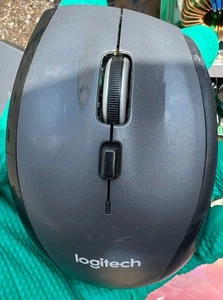 Logitech M705 Wireless Mouse M-R0073 (with USB Receiver) - Picture 1 of 2