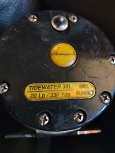 Shakespeare Tidewater Fishing Reel 30L/20LB/330YDS - Picture 1 of 4