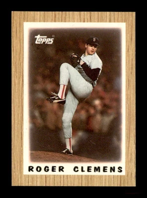 1987 Topps Mini #42 Roger Clemens  NM+ X2456048 - Image 1 of 3