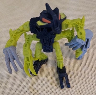 Figura Bionicle Mistika 8695 2008: verde Gorast y negro hecha para McDonalds Foto 1 de 2