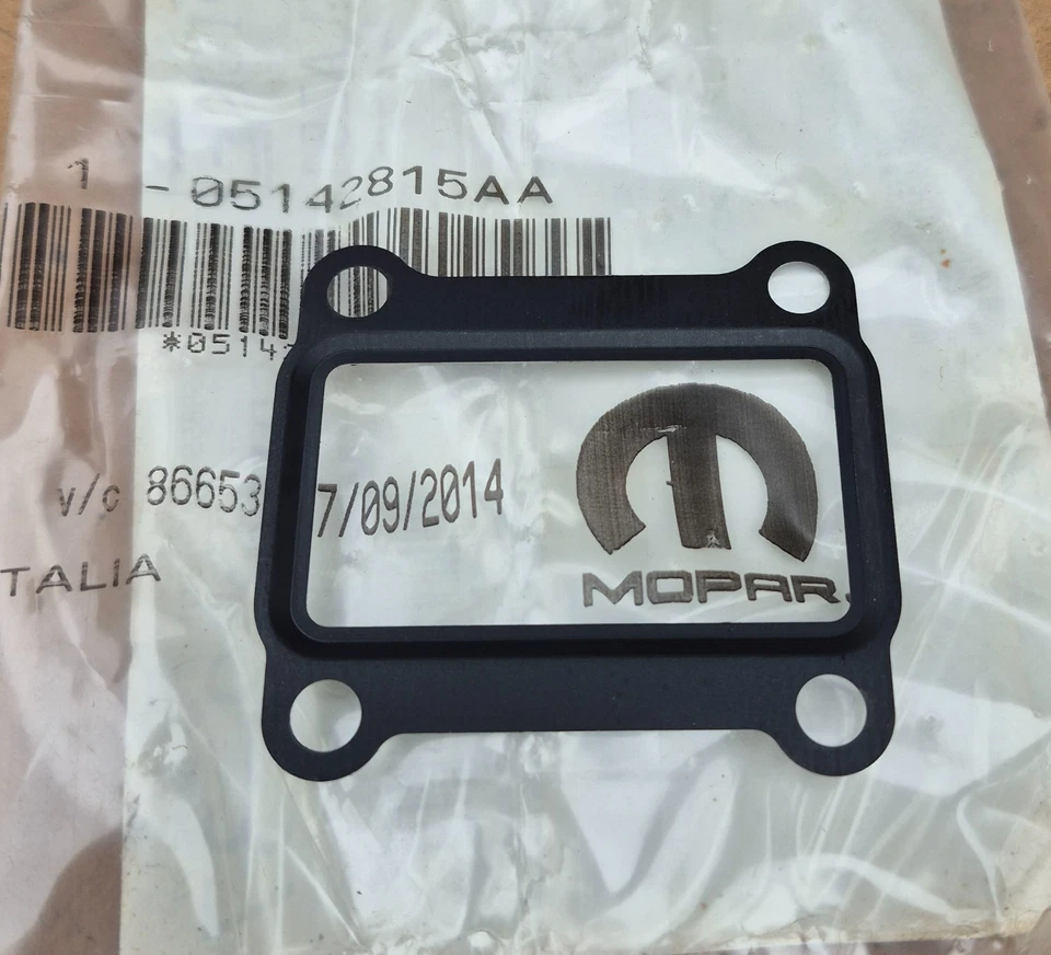 2006 Jeep Liberty 2.8L Diesel NEW Genuine MoPar EGR VALVE GASKET - Image 1 of 1