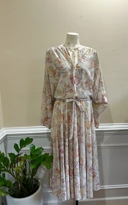 Vintage Mary Martin For Rainbow Of California Floral Mid Dress Women No Size - Image 1 of 4