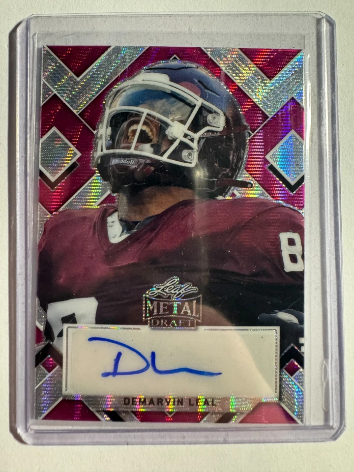 K191,365 - 2022 Leaf Metal Draft Portraits Wave Pink #PADL1 DeMarvin Leal #/15 - Image 1 of 1