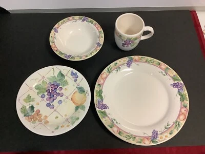 Pfaltzgraff Grape/peach Pattern 4 Piece Place Setting New Unused - Image 1 of 4