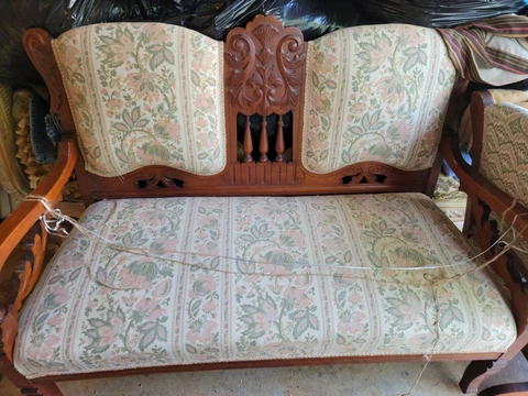 Pre-Civil War 5 Piece Parlor Set Cover