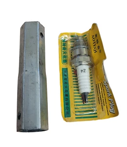 SP08 SPARK PLUG AND TOOL FOR 80CC 2 STROKE ENGINE CONVERSION KIT - Picture 1 of 1