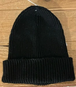Old Navy Black Knit Cuffed Beanie Headwear Adult One Size - Picture 1 of 5