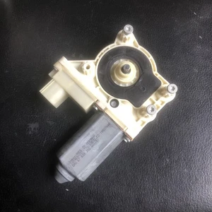 BMW E65 E66 (2002-2008) PHANTOM RR1 Window Lifter Motor Left Front or Left Rear - Picture 1 of 16