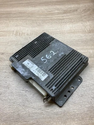 7700874132 S103750014A Controllo Motore Unità/Modulo ECU Per Renault Laguna I - Immagine 1 di 4