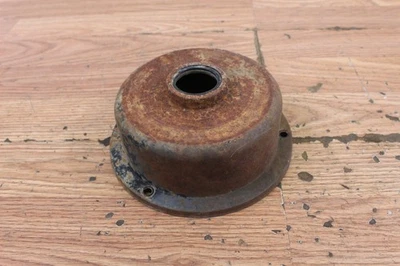 Yamaha Badger YFM80 1985 cubierta de tambor de freno trasero Foto 1 de 4