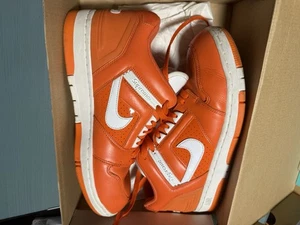 Size 10 - Nike Air Force 2 x Supreme Orange 2017 - Picture 1 of 13