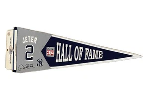 DEREK JETER NEW YORK YANKEES HALL OF FAME PENNANT RARE LIMITED EDITION #2 - Picture 1 of 3