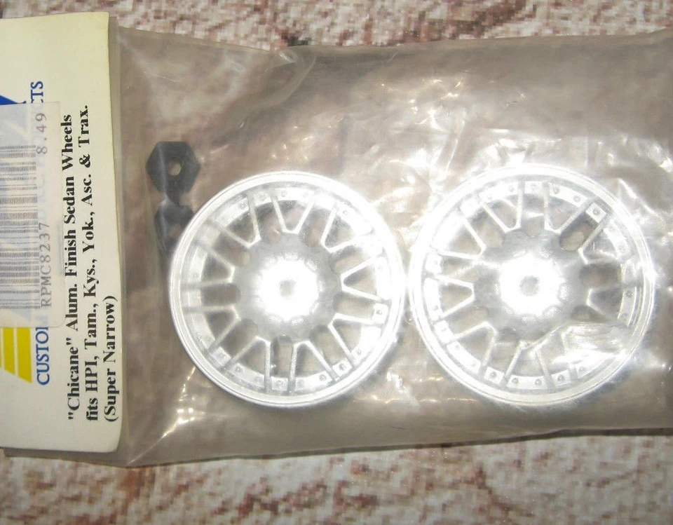 RPM 10 SCALE TOURING CAR WHEELS FOR HPI KYOSHO TAMIYA & YOKOMO CHROME 80906 - Image 1 of 1