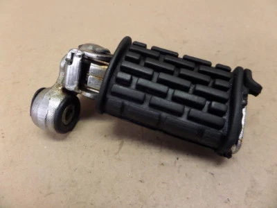 Yamaha XV700 1985 Virago estriba delantera derecha Foto 1 de 4