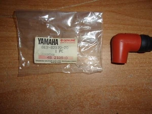 GENUINE YAMAHA PLUG CAP ASSY. 6E3-82370-21- 20 4-250 HP - Picture 1 of 5