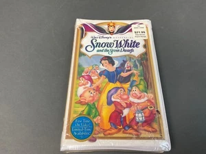 Snow White & the Seven Dwarfs VHS - Walt Disney Masterpiece FACTORY SEALED - Picture 1 of 7